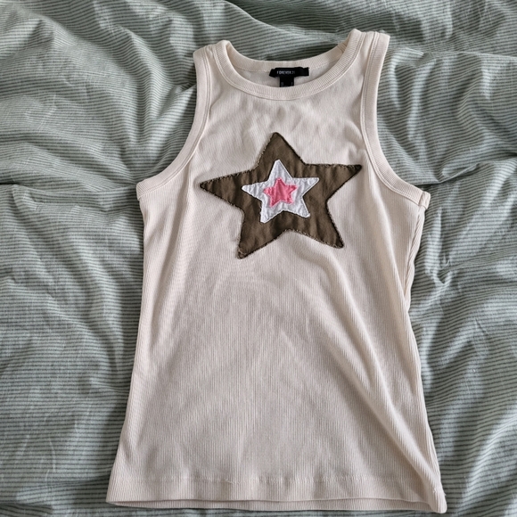 Tank top w/ star - Picture 1 of 1